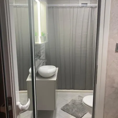 в къщи וליקו טורנובו